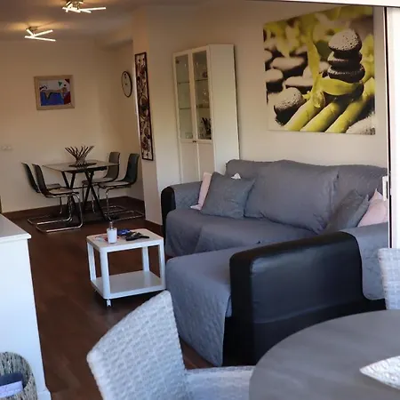 Moderno Apartamento. La Mejor Urbanizacion Gandia. Apartment