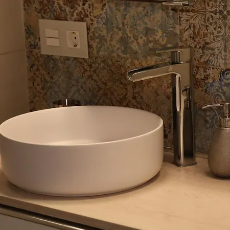 Moderno Apartamento. La Mejor Urbanizacion Gandia.